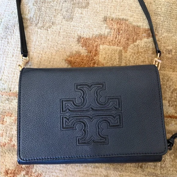 Tory Burch Black Pebbled Leather Embossed Logo Crossbody - Picture 2 of 12